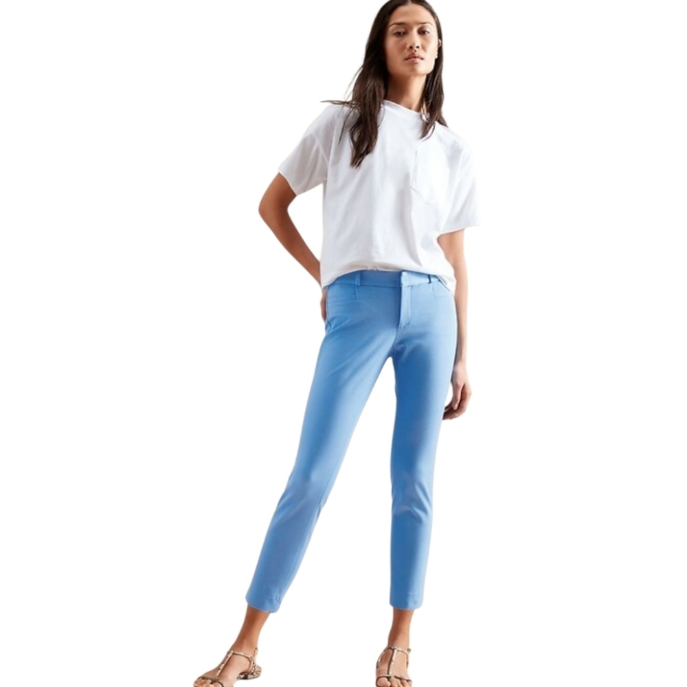 Banana Republic Sky Blue Sloan Crop‎ Flat Front Pants Size 0